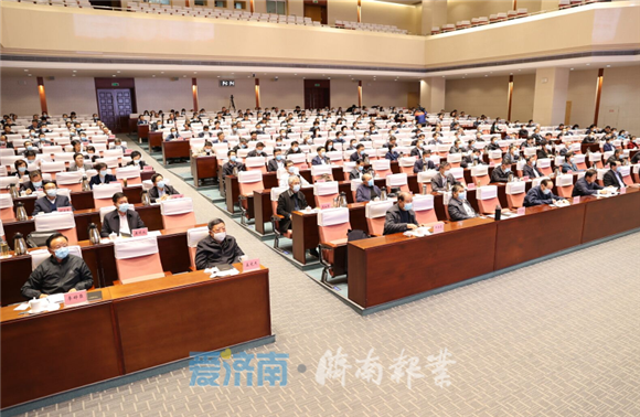 省委宣讲团党的十九届五中全会精神报告会举行 孙立成主持 殷鲁谦出席 周连华作宣讲报告