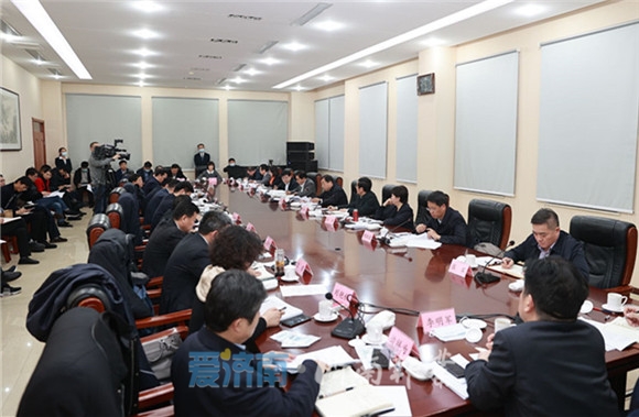 孙立成主持召开部分区委书记座谈会：深入学习贯彻党的十九届五中全会精神 打造引领济南高质量发展的核心增长极
