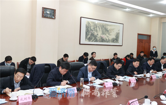 孙立成主持召开部分区委书记座谈会：深入学习贯彻党的十九届五中全会精神 打造引领济南高质量发展的核心增长极