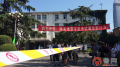 高考现场直击：警察配冲锋枪执勤 无线电监测网严控可疑信号